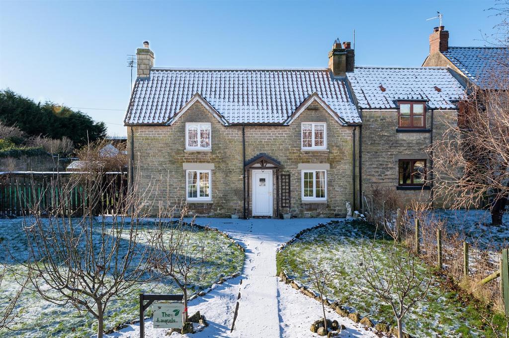 The Laurels, Wilton, Pickering, North Yorkshire YO18 7LE 4 bed semidetached house for sale £