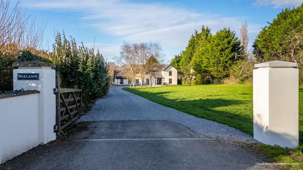 Moulton, Llancarfan, CF62 6 bed detached house for sale £1,495,000