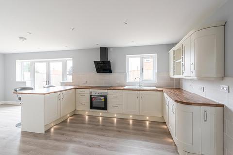 19 Hillside Way, West Lutton, Malton, YO17 8TE