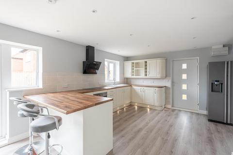 19 Hillside Way, West Lutton, Malton, YO17 8TE