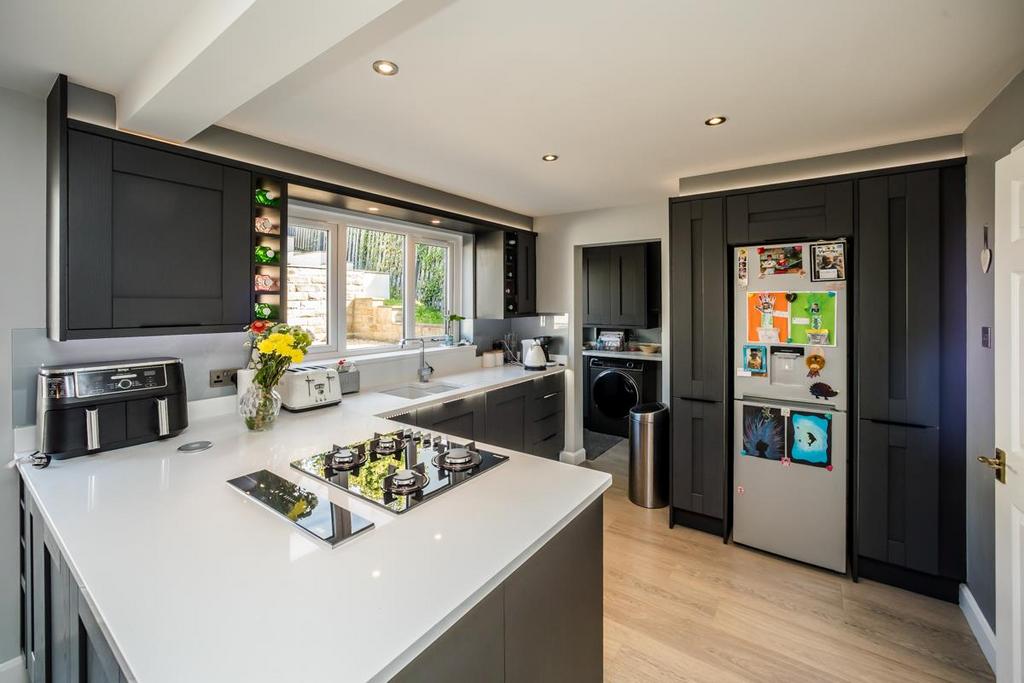 Dining kitchen