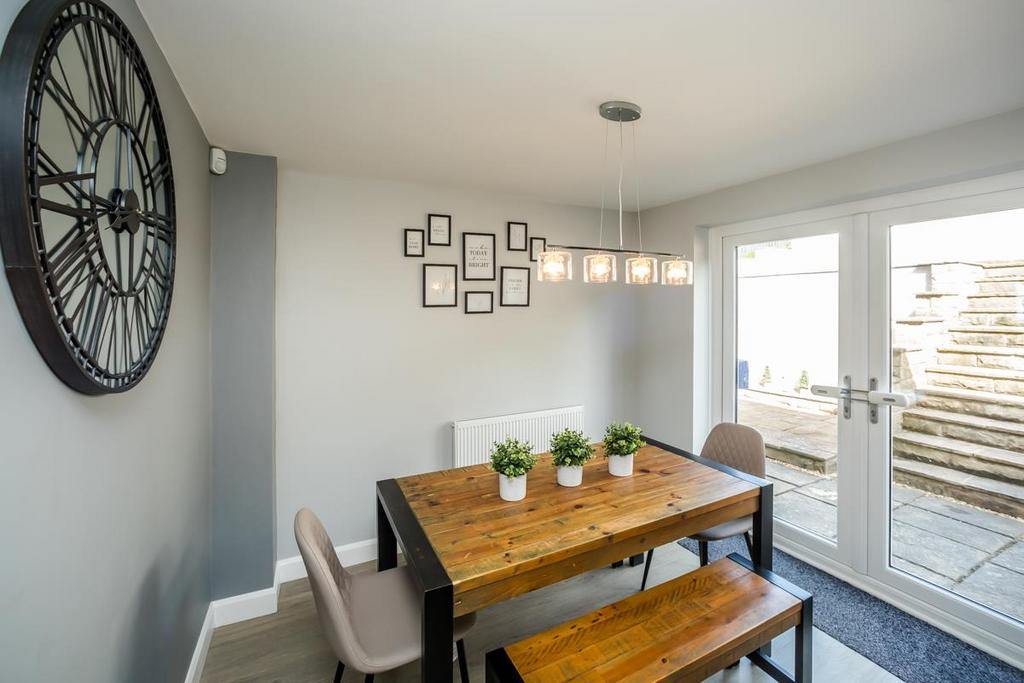 Dining kitchen
