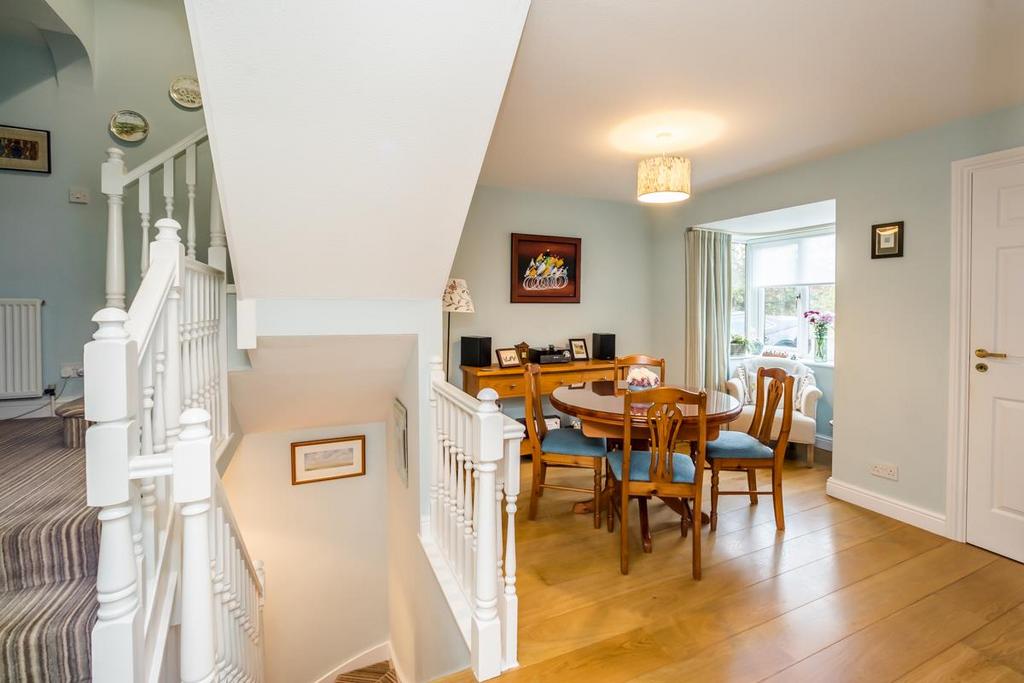 Formal dining room