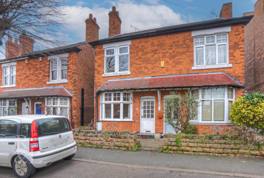 Exchange Road, West Bridgford... 2 bed semidetached house £285,000