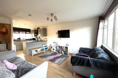 2 bedroom end of terrace house for sale, Gorseburn Way, Rugeley