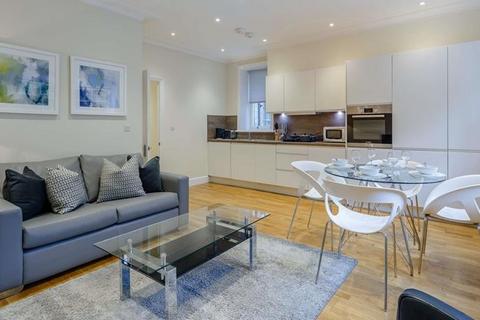 2 bedroom apartment to rent, Hamlet Gardens, London W6