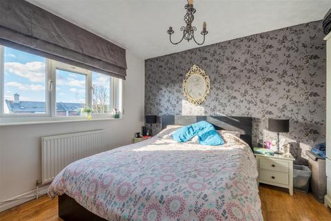 208 Allison Road, Bristol, BS4 4NZ
