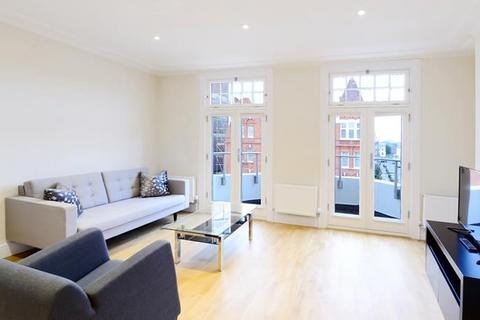 2 bedroom apartment to rent, Hamlet Gardens, London W6