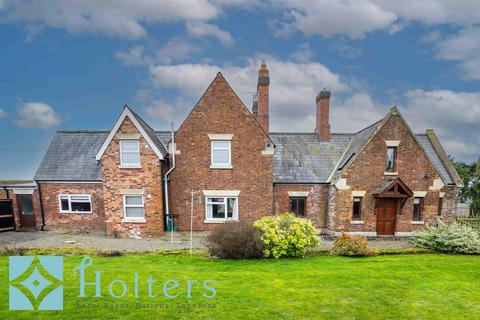 5 bedroom semi-detached house for sale, Pembridge, Leominster