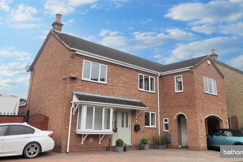 5 bedroom detached house for sale, Douglas Road, Tapton, Chesterfield