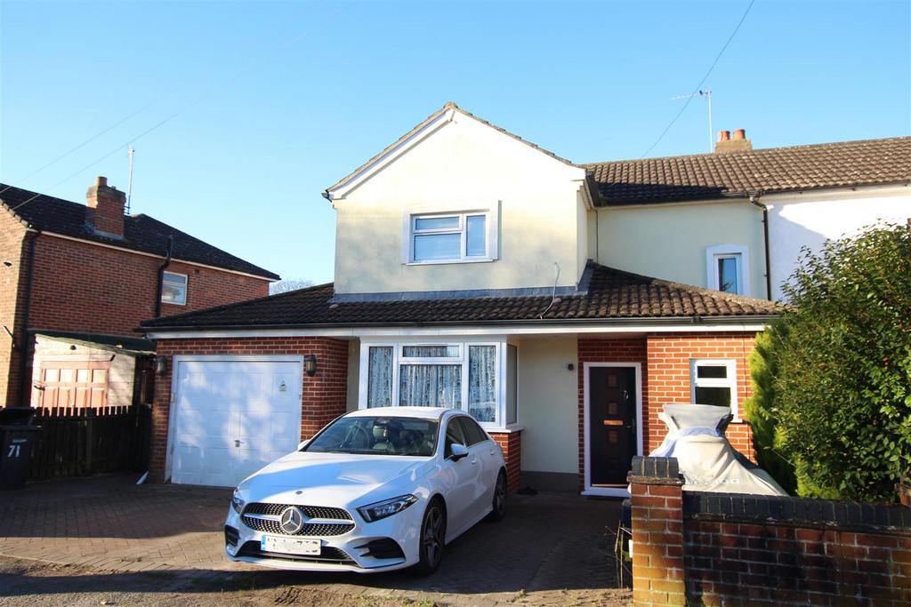Lawn Road, Eastleigh 3 bed semidetached house for sale £350,000