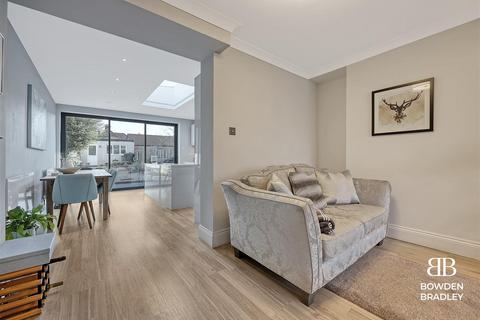 64 Uplands Road, Woodford Green, IG8 8JN