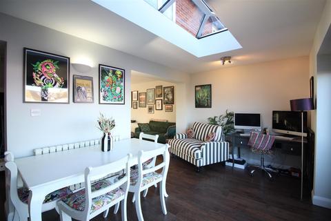 152 Carters Mead, Harlow, CM17 9EU