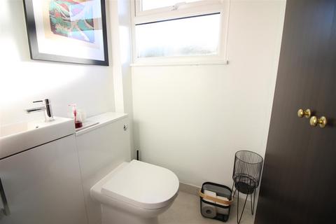 152 Carters Mead, Harlow, CM17 9EU