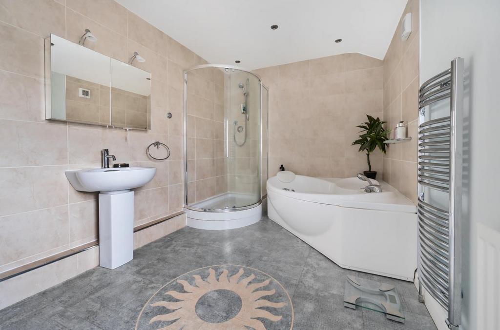 Family bathroom