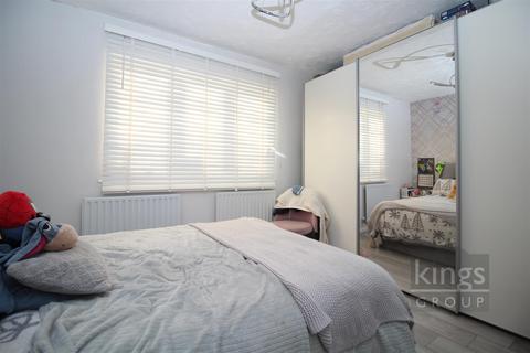 20 Chamberlain Close, Church Langley, Harlow, CM17 9QP