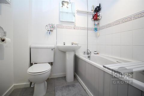 20 Chamberlain Close, Church Langley, Harlow, CM17 9QP