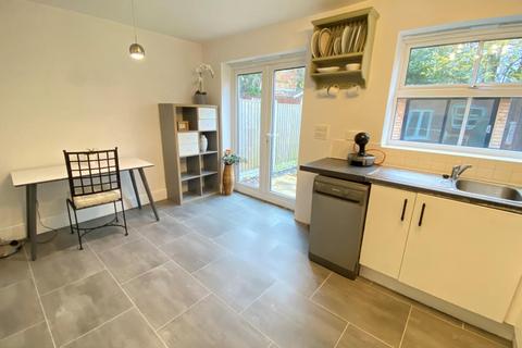 8 Blackwell Lane, Hatton Park, Warwick, CV35 7SU