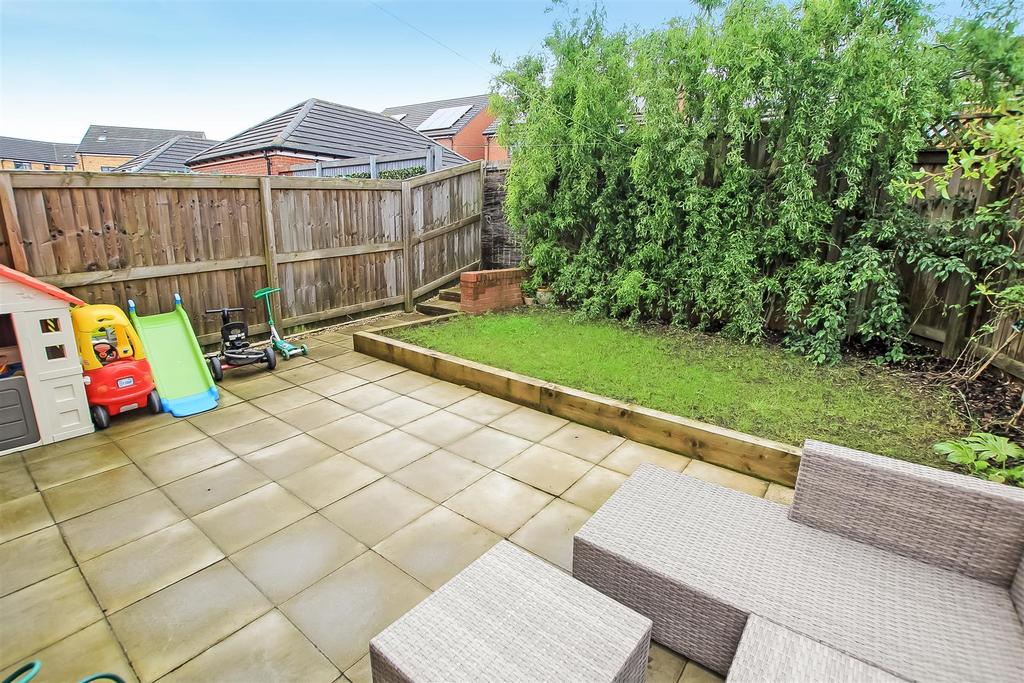 Rear Garden (1).JPG