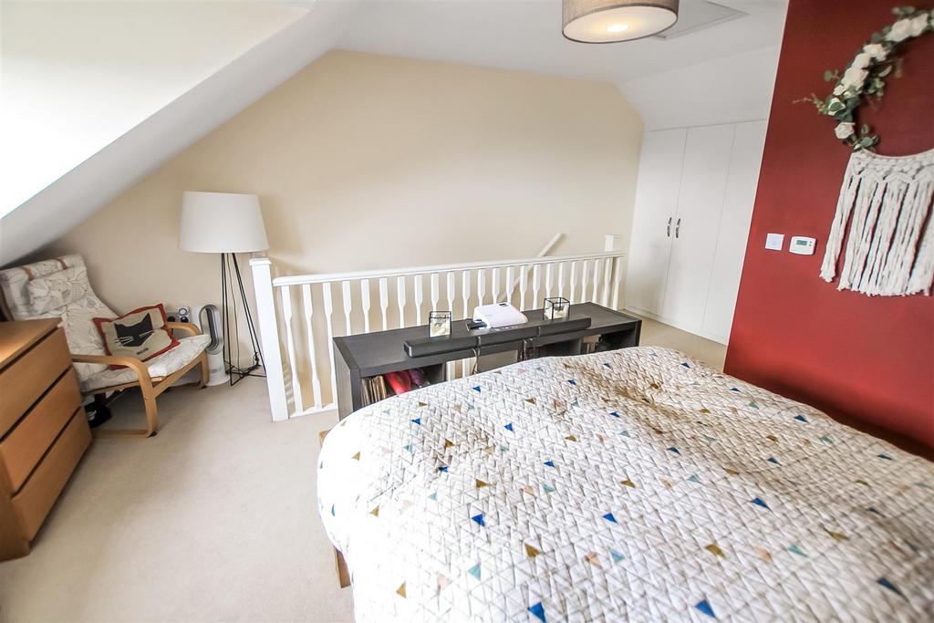 Bedroom One (2).JPG