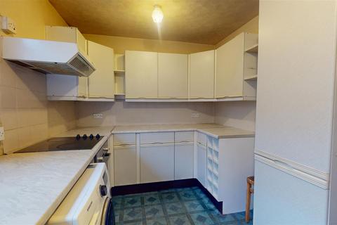 6 Poplar Crescent, Shipley, BD18 2HH