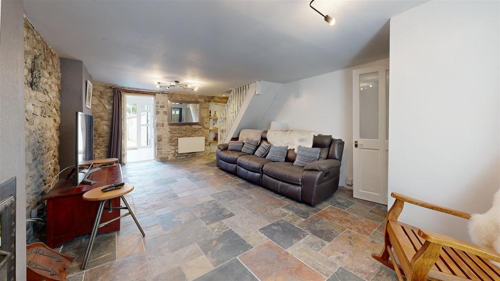 53-Weston-Road-Living-Room.jpg