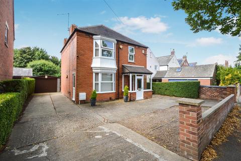 4 bedroom detached house for sale, Burton Road, Lincoln