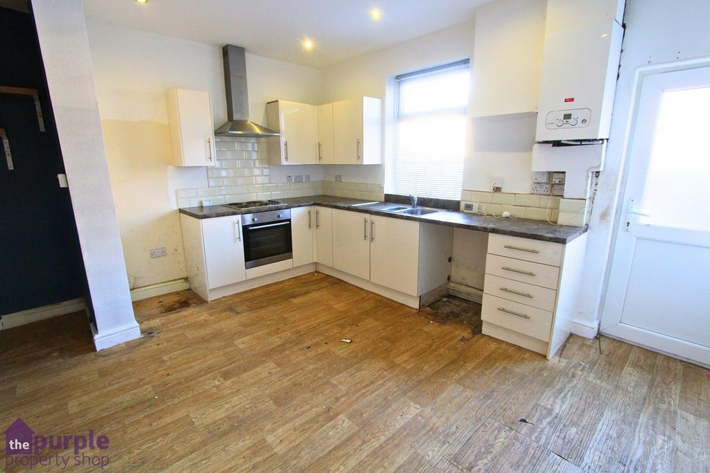 Ainsworth Lane, Bolton, BL2 2 bed terraced house for sale £125,000