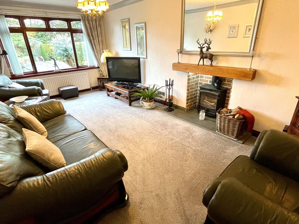 Carlton Avenue, Wednesfield... 3 bed detached house for sale £330,000