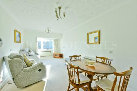 1 bedroom flat for sale, Billy Lows Lane, Potters Bar, EN6