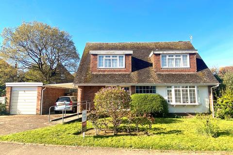 3 bedroom detached house for sale, Salvington Crescent, Bexhill-on-Sea, TN39