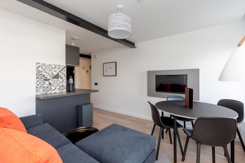 2 bedroom serviced apartment to rent, Market Street, Edinburgh EH1