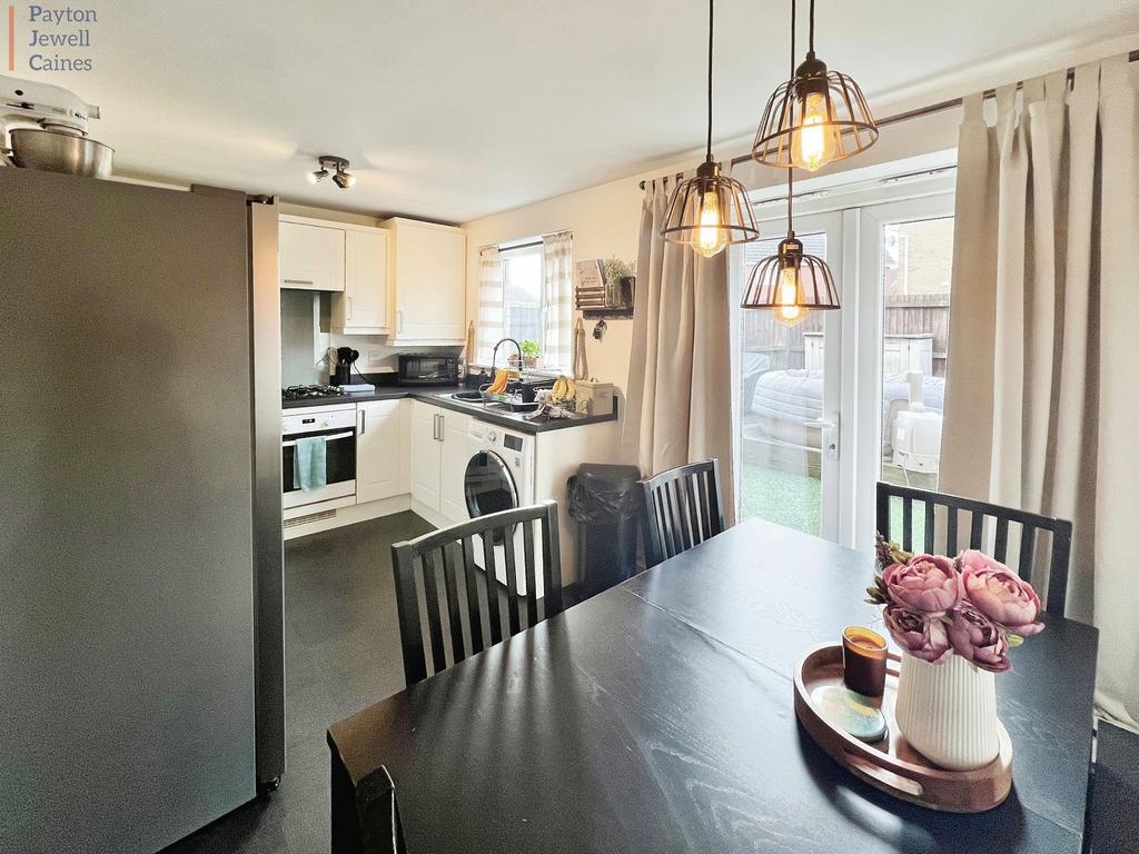 Abbottsmoor, Port Talbot, Neath Port Talbot. SA12 6DT 3 bed semi