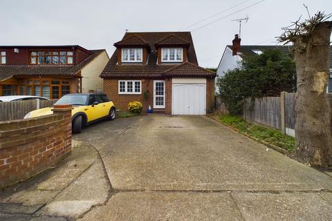 4 bedroom detached house for sale, Rayleigh Road, Benfleet, SS7