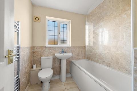 4 Manor Court, Stallingborough, Grimsby, DN41 8TQ