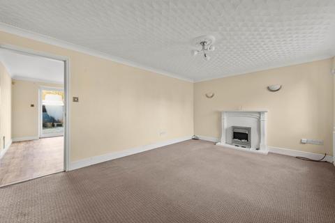 4 Manor Court, Stallingborough, Grimsby, DN41 8TQ