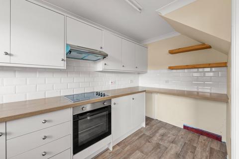 4 Manor Court, Stallingborough, Grimsby, DN41 8TQ