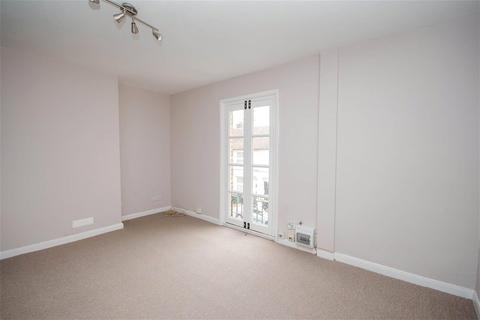 Flat 3, 28 Bower Place, Maidstone, ME16 8BH