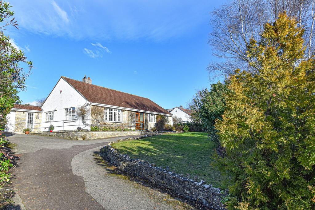 Eastfield Road, Blackford, Wedmore, BS28 4 bed detached bungalow £650,000