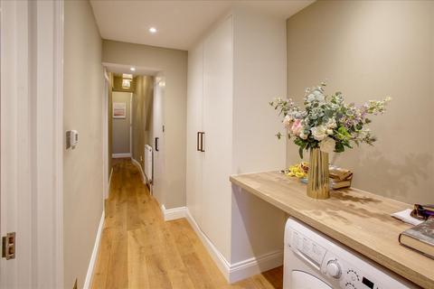 3 Birkbeck Avenue, London, W3 6HX
