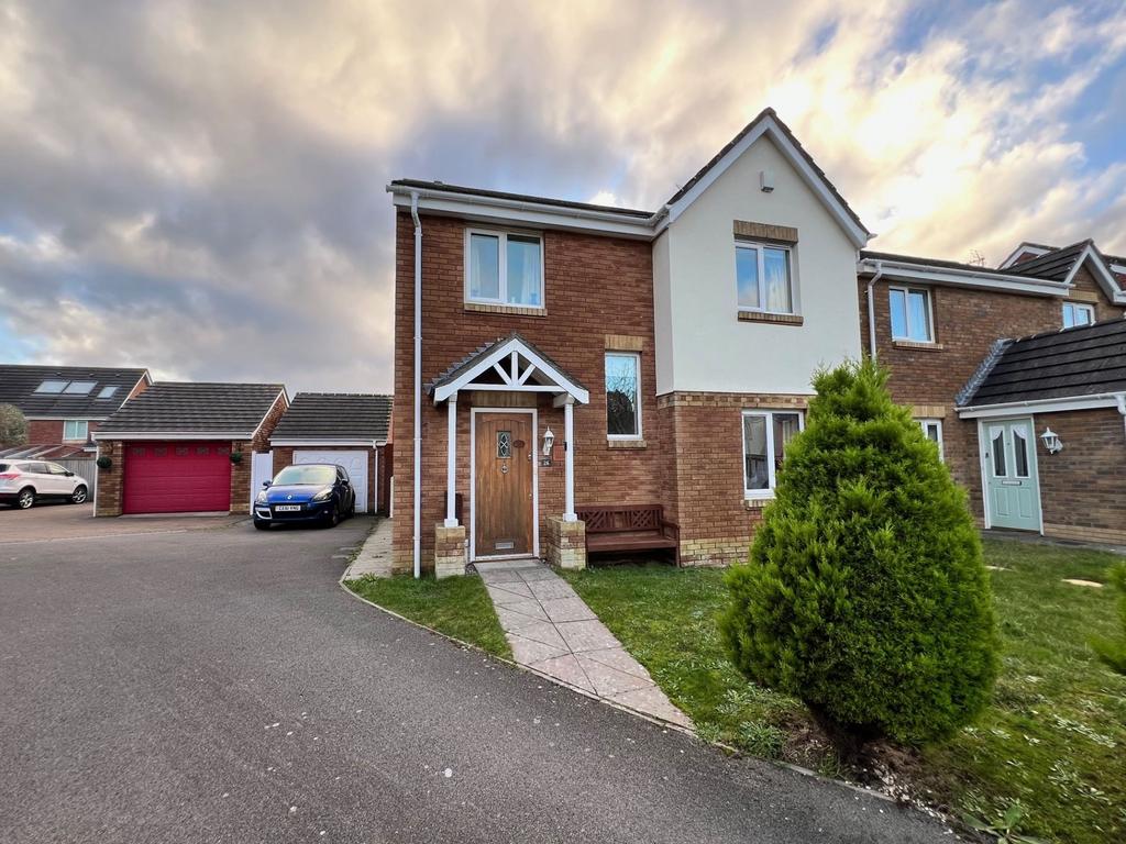 Maes Lindys, Rhoose Point, CF62 3LN 4 bed detached house for sale £