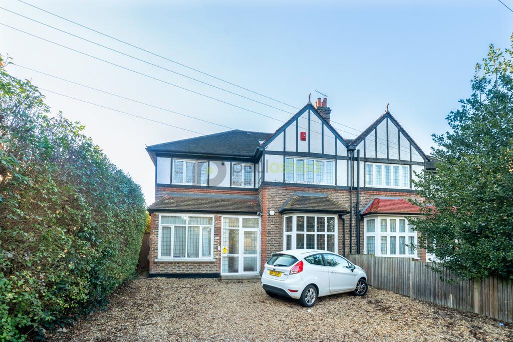 Tulse Hill, London 3 bed flat for sale £500,000