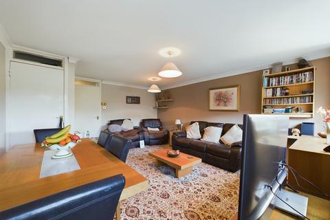 35 Morvale Close, Belvedere, DA17 5HT