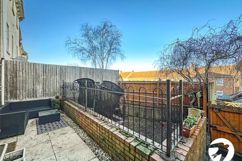 4 Christopher Road, Chatham, ME4 5NQ