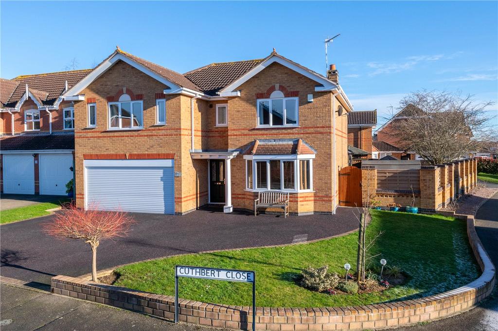 Cuthbert Close, Quarrington, Sleaford, Lincolnshire, NG34 4 bed detached house for sale £450,000
