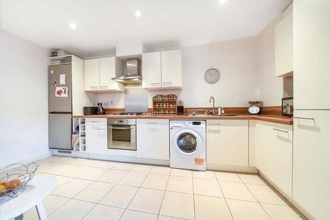 2 bedroom apartment to rent, Lyttelton Road, Hampstead Garden Suburb, London, N2