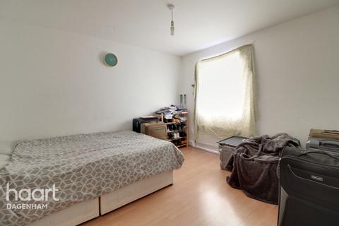 2 bedroom flat for sale, Roxwell Road, Barking