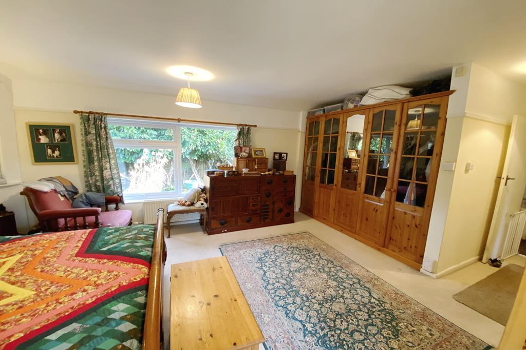 Character 4 Bedroom Detached Bungalow on...