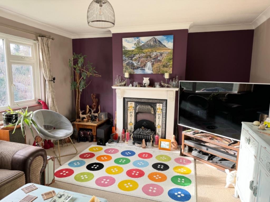 Whittington Close, Hythe, Southampton, Hampshire, SO45 2 bed