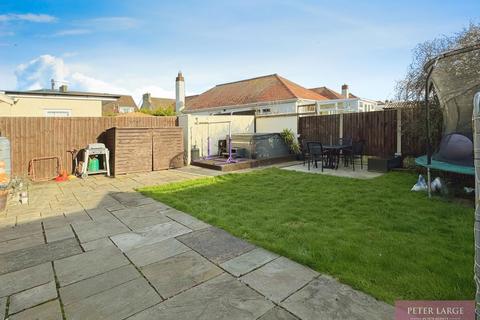 3 bedroom detached house for sale, 12 Tynewydd Road, Rhyl, Denbighshire, LL18 3BA